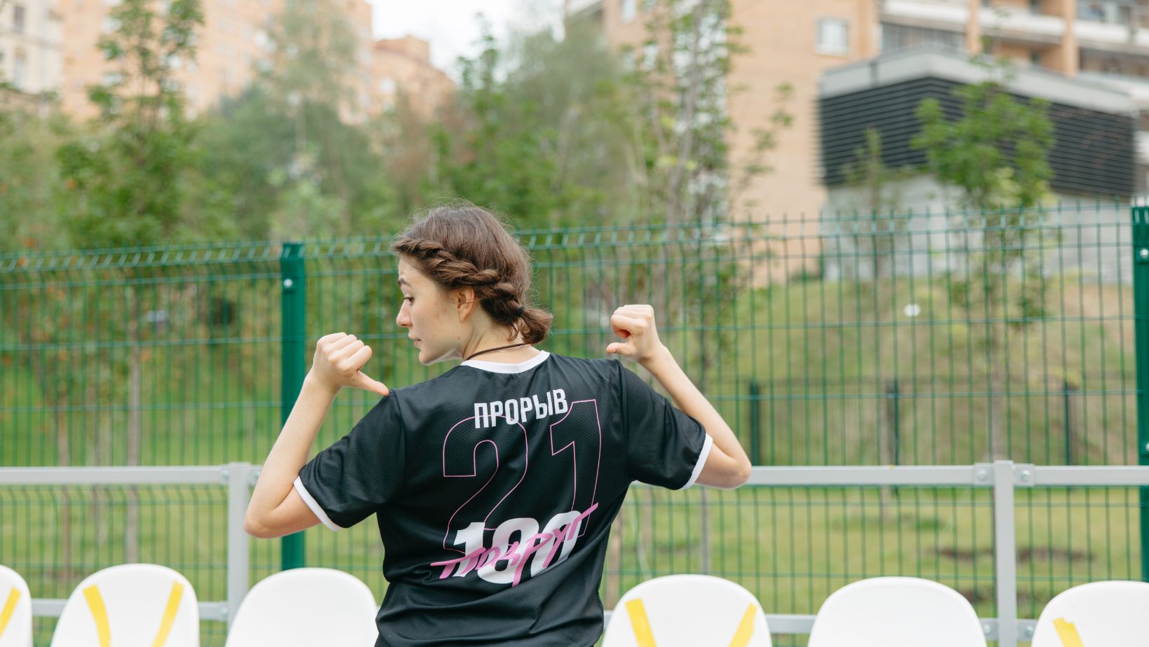 Read more about the article Empowering Girls Playing Soccer: Breaking Barriers and Inspiring Future Champions